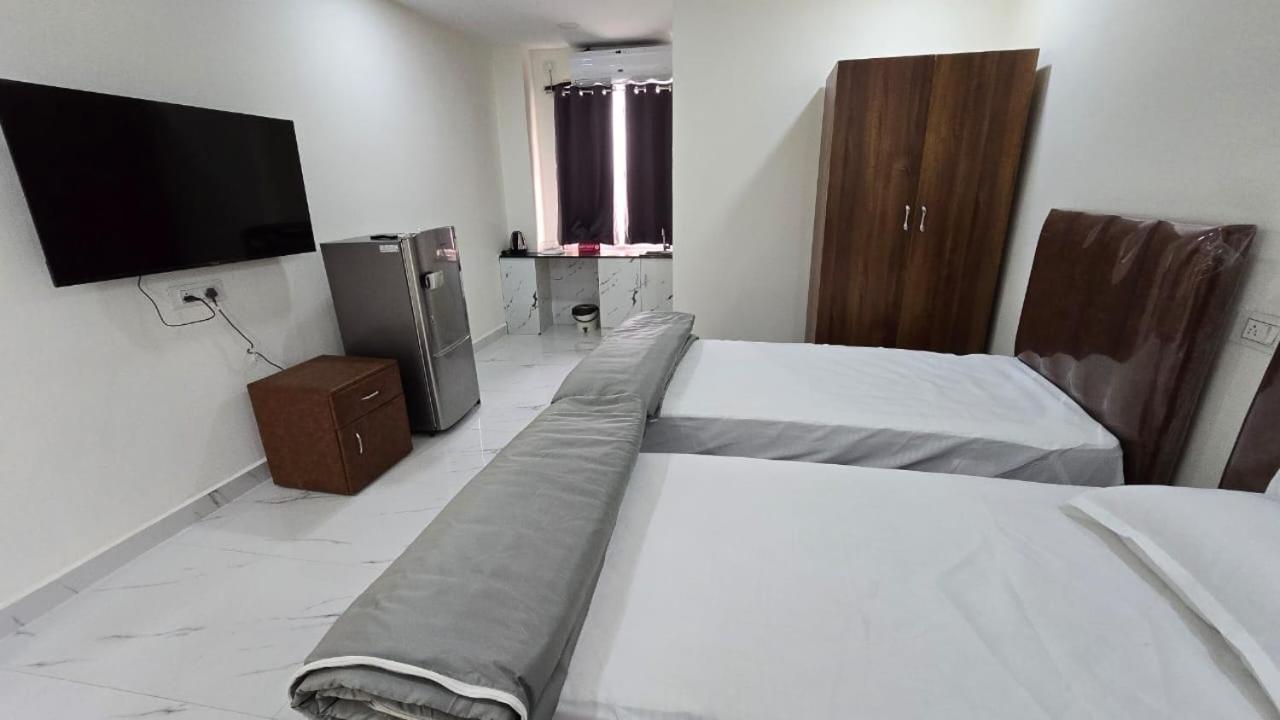 Single Suite Room Хайдарабад Экстерьер фото